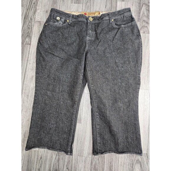 Apple Bottoms Jeans Womens 17 Juniors Embroidered AB Pocket Bling Capris - Picture 1 of 14